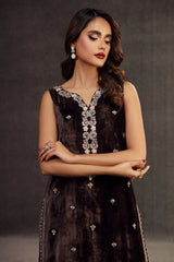 Fatima Khan | Anan Velvet Edit | Ilham