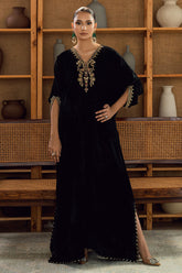 Fatima Khan | Warm Whisper Velvet 25 | Noir Eclat