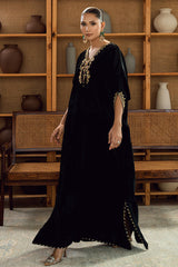Fatima Khan | Warm Whisper Velvet 25 | Noir Eclat