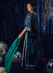 Farah Talib Aziz | Velvet Fete 4 | Teen Teal Shirt And Dupatta