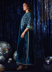 Farah Talib Aziz | Velvet Fete 4 | Teen Teal Shirt And Dupatta