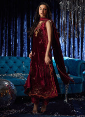 Farah Talib Aziz | Velvet Fete 4 | Arden Garnet Shirt And Dupatta