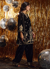 Farah Talib Aziz | Velvet Fete 4 | Liana Onyx Shirt