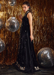 Farah Talib Aziz | Velvet Fete 4 | Aveline Black Velvet Jacket