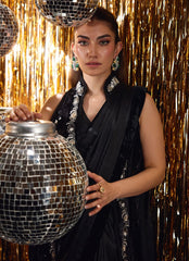 Farah Talib Aziz | Velvet Fete 4 | Aveline Black Velvet Jacket