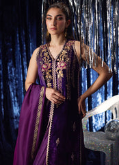 Farah Talib Aziz | Velvet Fete 4 | Amima Aubergine Shirt And Dupatta