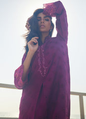 Farah Talib Aziz | Laani The Kaftan Edit | Marbella Magenta Silk