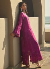 Farah Talib Aziz | Laani The Kaftan Edit | Aerie Hot Pink