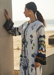 Farah Talib Aziz | Laani The Kaftan Edit | Zenya Crepe