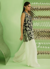 Farah Talib Aziz | Veya A Draped Capsule | Raiya Jacket (B)
