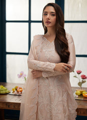 Farah Talib Aziz | Tara Luxe Eid 26 | Remy