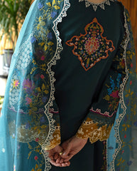 Esmel | Mon Tresor Luxe Lawn 26 | Lumi