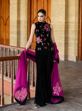 Zainab Chottani | Velura Velvet Edit 25 | Keir Vest