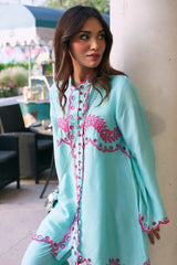 Chic Ophicial | Spotlight | Aqua Pink