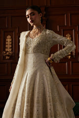 Saad Bin Shahzad | EL VENETO LUXURY FORMALS | OVIA