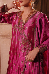 Wahaj M Khan | Banno Wedding Formals | Magenta Ombre Bano