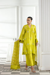 Purple Haze | Suraya Edit | Chartreuse Charm