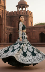Threads and Motifs | Formal Dresses 25 | 10333