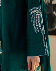 Sadaf Fawad Khan | Eva Luxury Pret 26 | Viridian