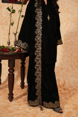 Fozia Khalid | Velvet Deck | Ebony