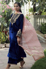 Sana Abbas | Velvet Formals | LOLITE