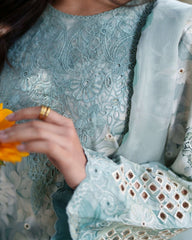 Neeshay | Printkari Luxe | CALIXA