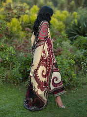 Zainab Chottani | Luxe Lawn 26 | Nour - 09