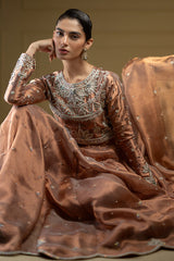 Sana Abbas | Suvi Wedding Formals | NUR