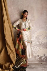 Wardha Saleem | Layla Formals 25 | Zarrin