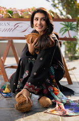 Seran | Afsanah Lawn | Maya