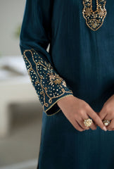 Inayat | Luminae Luxe Pret 25 | Livia