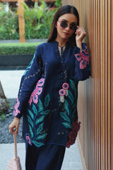 Chic Ophicial | Spotlight | Inky Pink