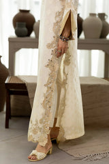 Wahaj M Khan | Sanam Luxe | Ivory Sanam Kaftan