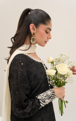 Sana Abbas | Ara Eid Luxe | Noir