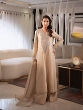 Amroz Atelier | Mikami Formals | ZORA
