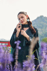 Farasha | Summer Escape 26 | Teal Aura
