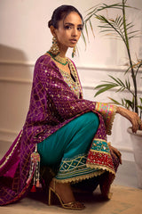 Annus Abrar | Melia Luxe Formals | Karen
