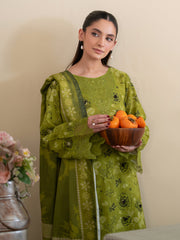 Mahnur | Leila Winter 24 | Cedar