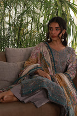 Gulaal | Delia Lawn | Orra