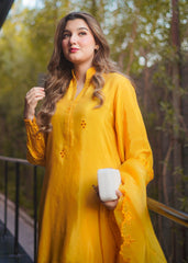 Fozia Khalid | Silk Spire | MARIGOLD