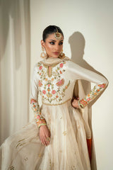 Sana Abbas | Zeya Formals | LAIRA