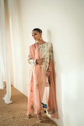 Sana Abbas | Zeya Formals | AYNA