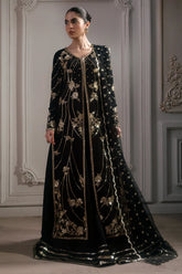 Mina Kashif | Emilie Formals | Gladious