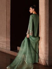 Caia | Luxury Velvet Edit 25 | Zaria