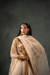 Nilofer Shahid | Mihrimah Formals | Hurram