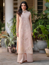 Mahnur | Ember Lawn 26 | EM-002