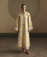 Republic Womenswear | Neoma Essential Basic Pret 26 | Lirenne