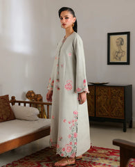 Republic Womenswear | Neonma Essential Pret 26 | Giselle