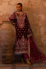 Emaan Adeel | Saanjh Velvet Collection 24 | Tara