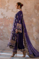 Emaan Adeel | Saanjh Velvet Collection 24 | Aroosh